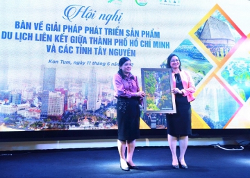 Kon Tum bàn về giải pháp phát triển sản phẩm du lịch liên kết giữa thành phố Hồ Chí Minh và các tỉnh Tây Nguyên.