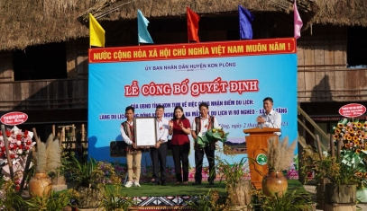 Phó Chủ tịch UBND tỉnh Y Ngọc dự Lễ ra mắt làng du lịch cộng đồng Vi Rơ Ngheo