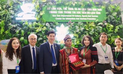 Hội chợ du lịch Quốc tế Việt Nam VITM Hà Nội năm 2024  “Du lịch chuyển đổi xanh để phát triển bền vững”