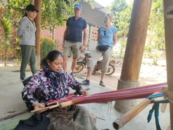 Đi một ngày đàng học làm du lịch